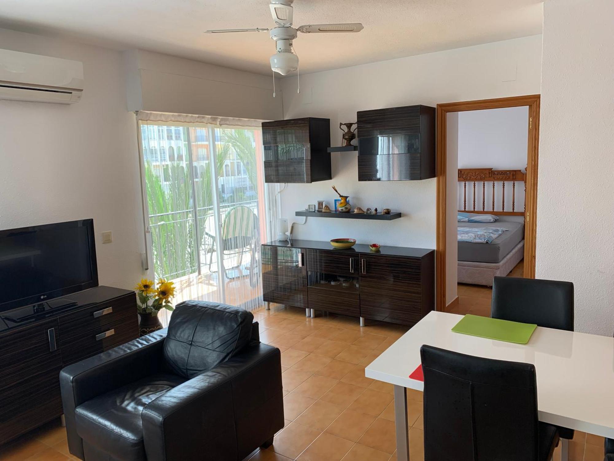Apartment With Side Seaview 60 Meters From Sea Torrevieja Buitenkant foto